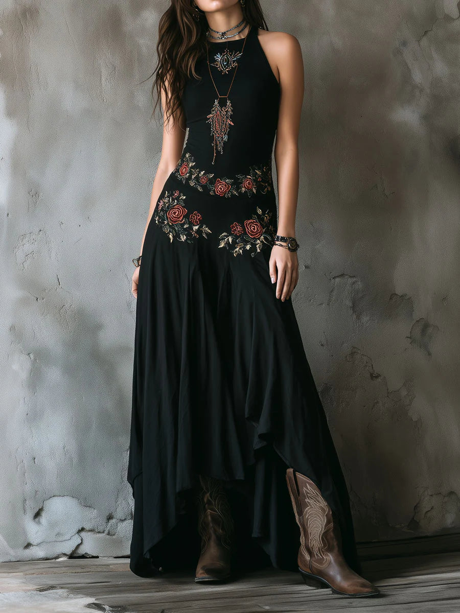 Boho Black Embroidered Halter Neck Maxi Dress(Accessories not included.)